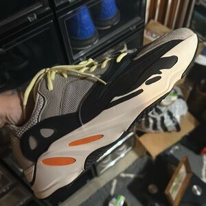 Yeezy waverunner size 12